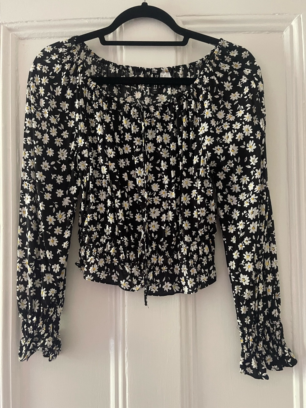 H&M Daisy Blouse